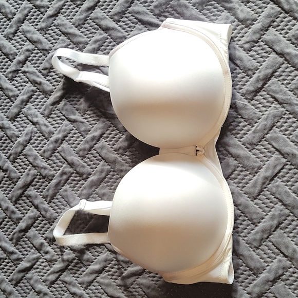 Other - TORRID Smooth Push Up BRA 38DD